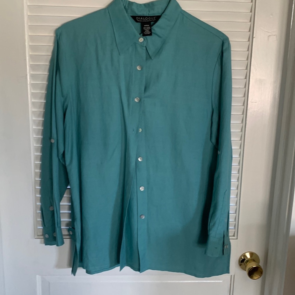 Button down linen/rayon blouse soft aqua, size medium
